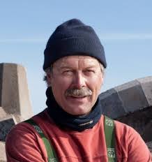 Nigel Quinn's Instagram, Twitter & Facebook