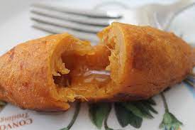 Cek mek molek petite known as cek mek is a traditional delicacy that is popular in kelantan and terengganu. Kuih Cek Mek Molek Azie Kitchen