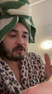 Apologizing for Fake Arguments in the Shower