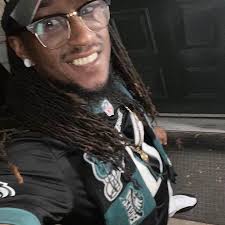 Niggaz Wit Money Buy They Own Gifts.... #CmgEdition #HappyBirthdayToMySelf