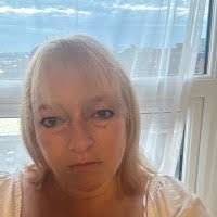 100+ "Julia Reynolds" profiles