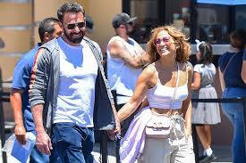 Culture july 23, 2021 ben affleck and jennifer lopez are instagram official, thanks to leah remini watch: Jennifer Lopez Says She S Never Been Better Amid Ben Affleck Romance