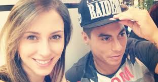 Jugamos todo el día y eso es gratificante» cerró el deportista. El Ciudadano Asi Mostro Daniela Colett Como Eduardo Vargas Le Pidio Matrimonio