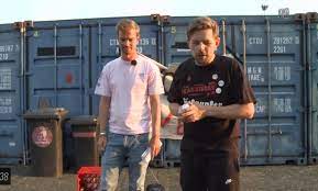 Am ende kam nämlich nicht irgendwelcher quatsch dabei raus, denn diese 15 minuten wurden unfassbar gut genutzt. Joko Und Klaas Gewinnen 15 Minuten Sendezeit Mit Dieser Aktion Rechnete Niemand Watson