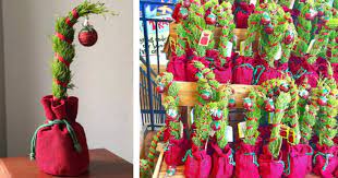 Trader joe's has cypress grump trees that first came out in 2019, and they're back for the 2020 holiday season. Trader Joe S Is Selling A Mini Grinch Inspired Christmas Tree 12 Tomatoes