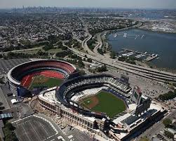 New York Mets Shea Stadium And Citi Field Right Next To Each Other In Flushing New York Shea Stadium Baseball Stadiums Pictures Baseball Park
