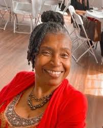 Sandra Whitby's Instagram, Twitter & Facebook