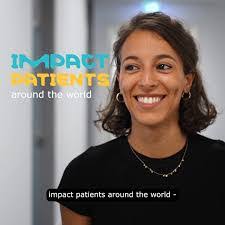 Kari Root's Instagram, Twitter & Facebook