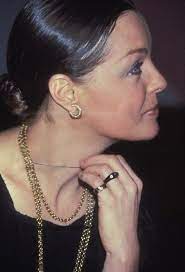 Romy Romi Shnajder Schneider Vk Romy Schneider Beaute Bijoux