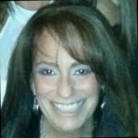 20+ "Nancy Holen" profiles