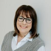 Bailey Link's Instagram, Twitter & Facebook