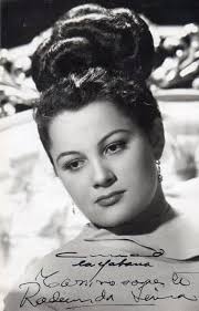 Un día como hoy el 4 de noviembre de 1955, en San Juan, Puerto Rico, nació  Carlos Soto, apodado “Cuto". Excelente músico, arreglista y productor. Al  ser fanático de Willie Colón, escogió