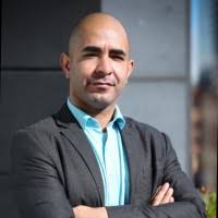 40+ perfiles de «Luis Eddy»