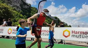 Une réussite pour les coureurs comme pour les spectateurs, venus en masse encourager leurs champions en de nombreux points du parcours. Epreuve Du 21 Km Le Trail Des Forts