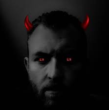 Do guns level with UVH in Borderlands?