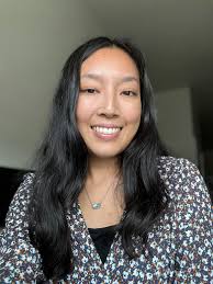 Kaitlyn Bird's Instagram, Twitter & Facebook