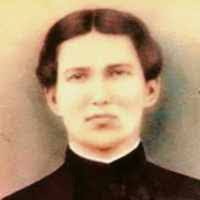 Martha Brewster's Instagram, Twitter & Facebook