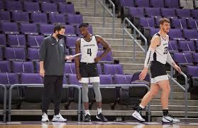 Latest on grand canyon antelopes forward oscar frayer including news, stats, videos, highlights and more on espn. S5 Ygz3hsl2v M
