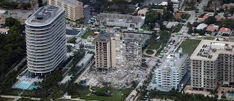 La police de miami beach a indiqué que ses agents étaient venus en aide à la ville de surfside après l'effondrement partiel d'un immeuble, ajoutant que plusieurs services de police et de pompiers. Pjxik4dqc3sunm