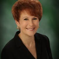 PDF) Social Media & Comm Outcomes in HIED