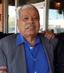 Dennis Araujo's Instagram, Twitter & Facebook