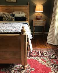 Erin Napier On Instagram There S A Brand New Episode Of Hgtvhometown Tonight At 9 8 Ct On Hgtv Tonight We Home Town Hgtv Erin Napier Hgtv Master Bedrooms
