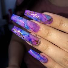 Acrylic nails can be short, medium or long, press on or glue on, be curved or square and there are styles for adults and children. Marble Nails Purple And Pink Nails Pink Blue Nails Gold Acrylic Nails