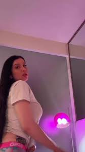 @Goddess_sanddras video Tweet