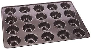 In Baking Supplies Mini Fluted Baking Pan Made Of Steel Reinforced Non Stick Coating For Easy Release And Quick Cleanup Http Baking Pans Wilton Bake Sale