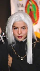 Viral 📱 Comparan baile de Miley Cyrus con el de Thalía en su personaje de  “María Mercedes” 🙊👇 #Grammys2024 #Thalía 📱 Alexander Zehenny