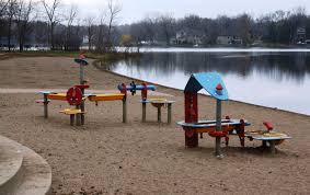 Water Sand Tables For Children Crystal Lake Beach Burnsville Mn Dan Gustafson Minnesota Parks Lake Beach Sand Table
