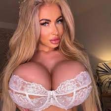 I spent £30k to be a bimbo with big boobs – but people gawk like Im an  obscure alien - Daily Star