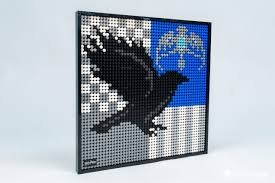 Lego Art Mosaic 31201 Harry Potter Hogwarts Crests Review The Brothers Brick The Brothers Brick Harry potter, hogwarts, hogwarts crest, crest, hufflepuff, slytherin, gryffindor, ravenclaw, hogwarts crest avatars, hogwarts crest icons, hogwarts want to give some dough back to all those amazing pixel artists? lego art mosaic 31201 harry potter