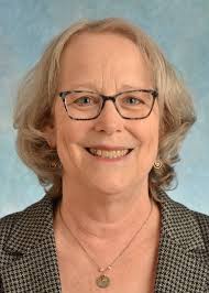 Laura Klinger's Instagram, Twitter & Facebook