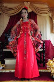The hang li poh's well (malay: Baju Puteri Hang Li Po Untuk Disewa Butik Andaman D Ana Facebook