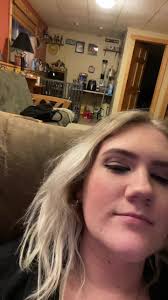 I think I saw Ellie Kemper break character also