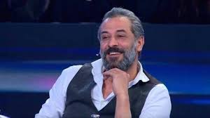 ولا تزال هذه النهضة التى. Ø¹Ø¨Ø¯ Ø§Ù„Ù…Ù†Ø¹Ù… Ø¹Ù…Ø§ÙŠØ±ÙŠ Ø±ÙØ¶ Ø§Ù„Ø²ÙˆØ§Ø¬ Ø¨Ø¹Ø¯ Ø·Ù„Ø§Ù‚Ù‡ Ù…Ù† Ø£Ù…Ù„ Ø¹Ø±ÙØ© ÙˆØ£Ø«Ø§Ø± Ø§Ù„Ø¬Ø¯Ù„ Ø¨Ø­Ù‚ÙŠÙ‚Ø© Ø¹Ù„Ø§Ù‚ØªÙ‡ Ø¨Ù€ Ø¯Ø§Ù†Ø§ Ø­Ù„Ø¨ÙŠ