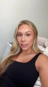 Caroline Crook's Instagram, Twitter & Facebook