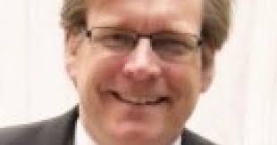 Couch named chief of staff for School of Medicine