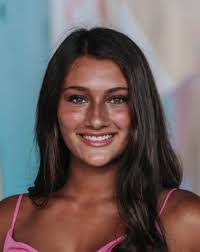 Arielle Colon's Instagram, Twitter & Facebook