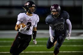 At the safe house, a courier rings a bell to deliver a package, which is then revealed to be when someone tries to kill the witness and the courier during the package drop, she devotes herself to. Vote For The Courier Press High School Football Player Of The Week