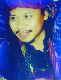 Ahmad muzaki syeh saya santri nya abah kh. Kh Junaedi Al Baghdadi Sanghyang Mughni Pancaniti