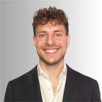 Clayton Kindred's Instagram, Twitter & Facebook