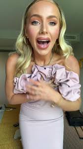 well that was a disaster hahahahhahah.. gorgeous dress from @ClubLLondon  all the same 😩🫶🏼