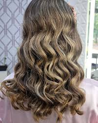 Salón Mary Lizzie added a new photo —...