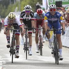 Former director central bank of malta; D Tour Schachmann Kontrolliert Dumoulin Wie Ein Alter Hase Radsport News Com