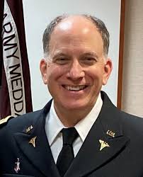 Army Reserve officer and medical doctor takes oath at age 60 > U.S. Army  Reserve > News-Display