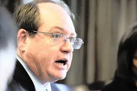 De Lille calls for probe