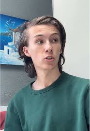 New Girl Scene: The Towel Debate Between Schmidt and Friends