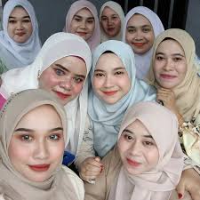 Supporting Little Hani: A Heartwarming Story of Family and Love